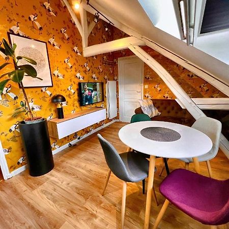 Appartement T2 Quartier Calme / Parking Gratuit Saint-Julien-les-Villas Bagian luar foto